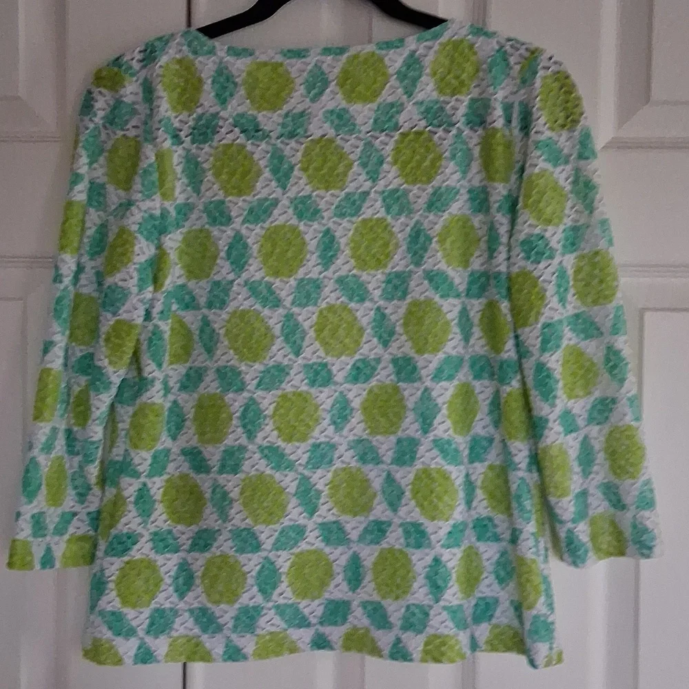 Ruby Rd. Textured Geometric Patterned Jersey Top - Picture 9 of 10